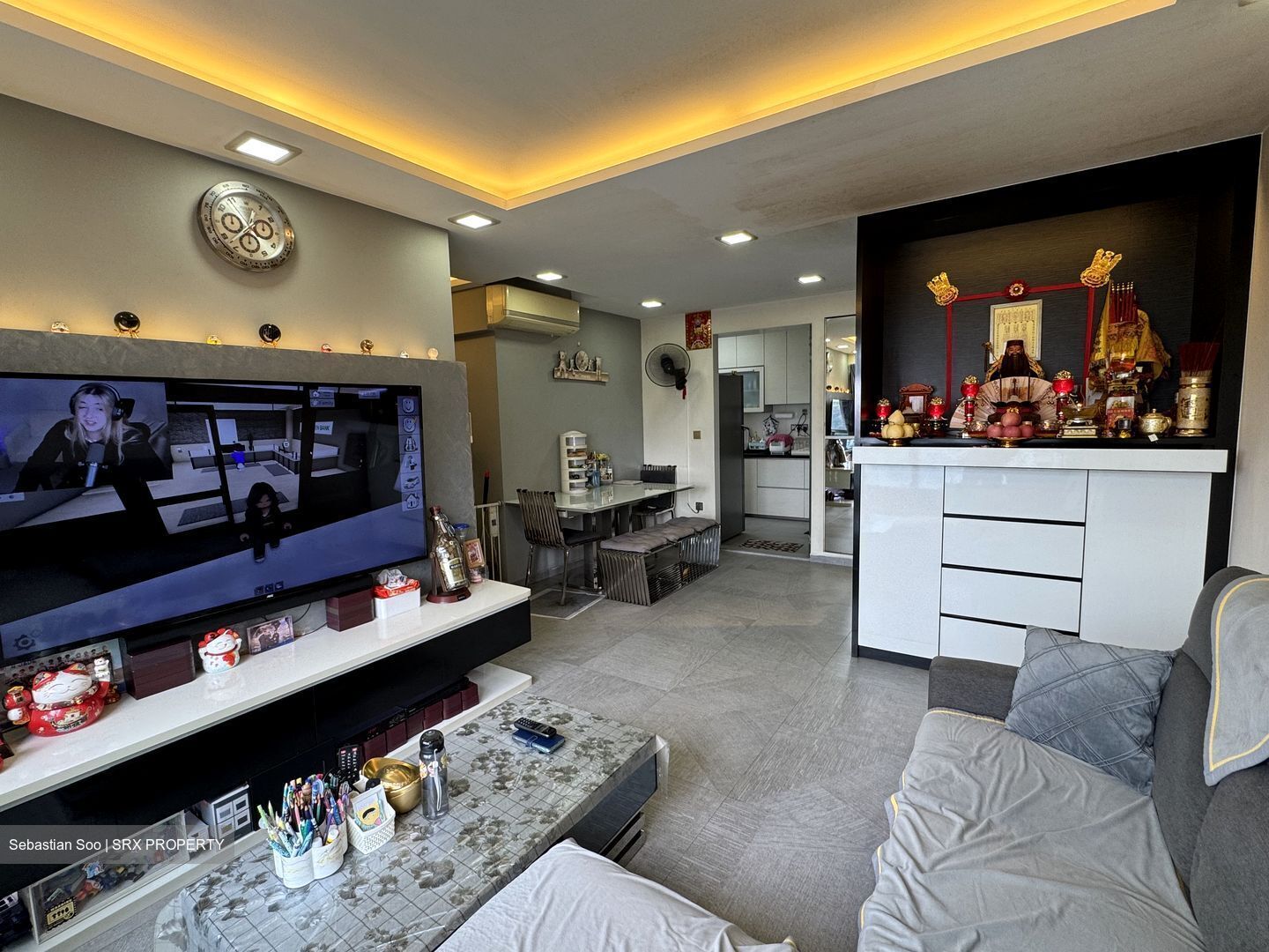 Blk 293D Skypeak @ Bukit Batok (Bukit Batok), HDB 4 Rooms #548234651